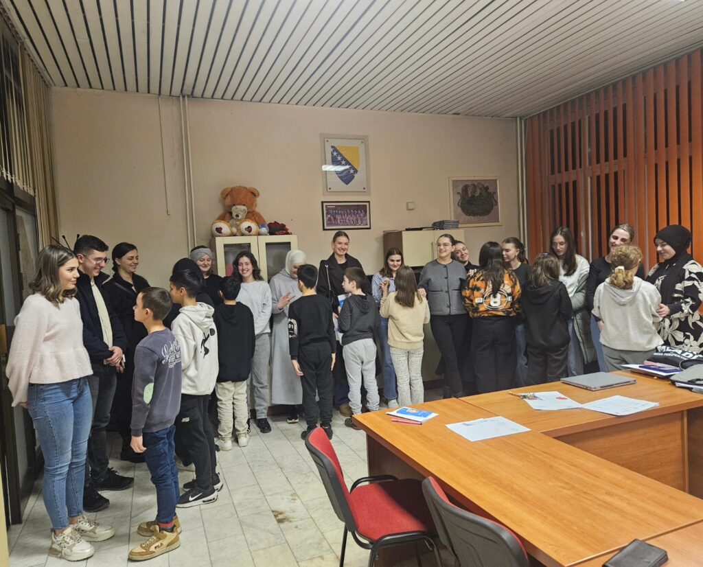 Aktivnosti u RadiYo Active Zenica - preuzeto s Facebook profila RYA Ze