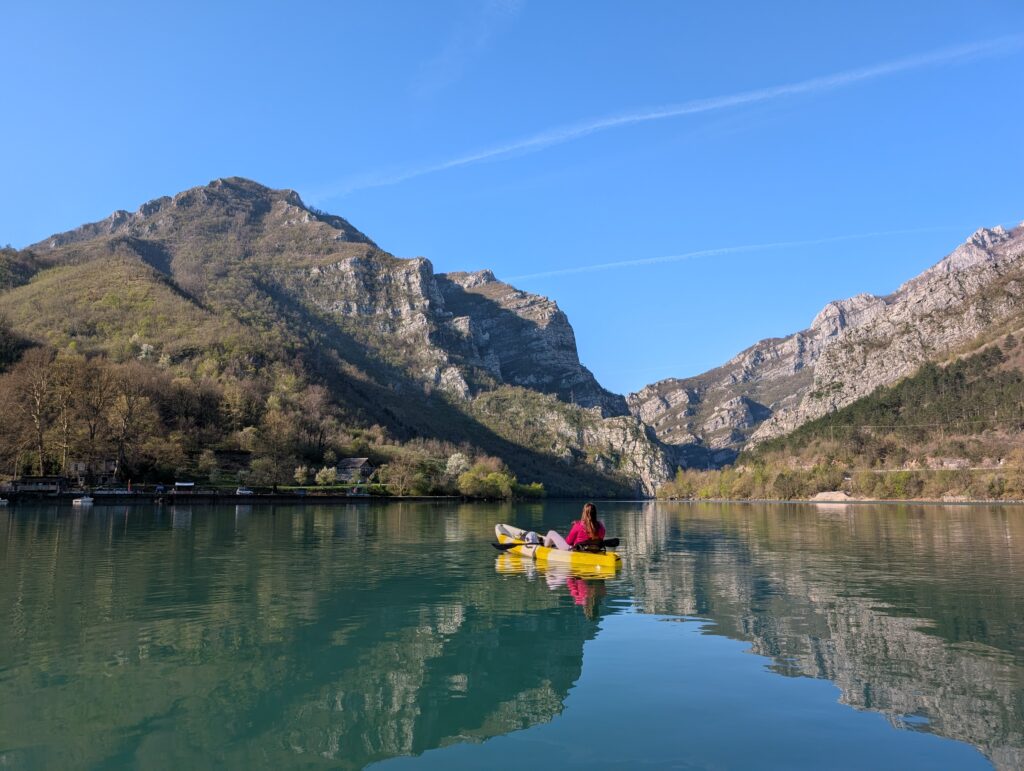 Kajakom preko Grabovičkog jezera - SPK PULS