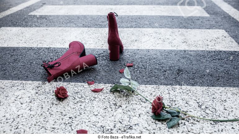 Femicid, Foto baza eTrafika.net (Amira Skopljak)
